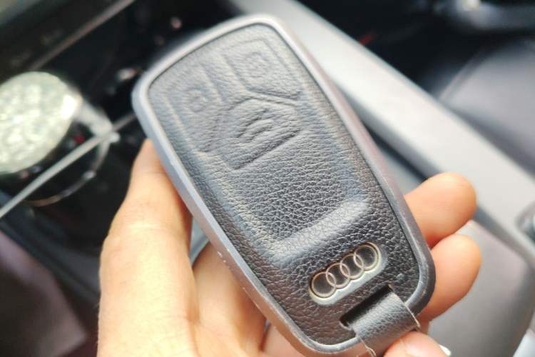 Used Audi A4L 2019 40 TFSI Ambition China VI
