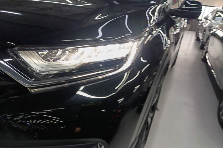 Used Honda CR-V 2021 240TURBO CVT 2WD Fashion Edition
