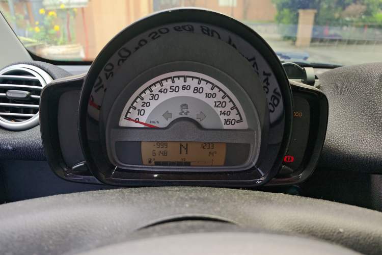 Used smart fortwo 2012 1.0 MHD Hardtop Standard Edition Instrument Cluster