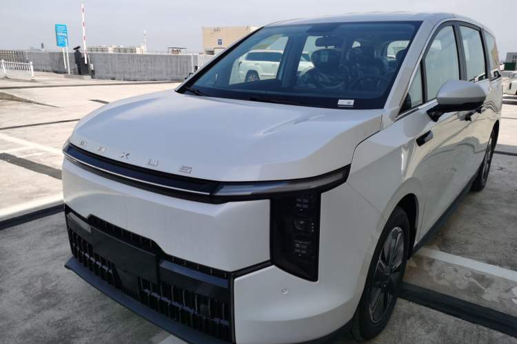 Used SAIC MAXUS Dajia 7 2024 Revised Version Super Hybrid Long-Range Edition Enjoyment Version