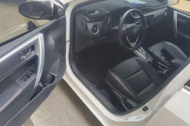 Used Toyota Corolla 2018 1.2T S-CVT GL-i Zhihui Edition Driver Seat