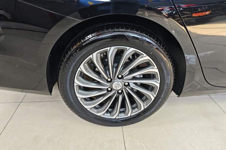 Used Buick LaCrosse 2023 28T Enjoyment Edition
