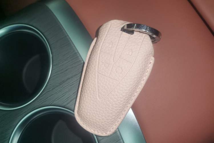 Used CHANGAN CS75 PLUS 2025 4th Generation 1.5T New Blue Whale Smart Luxury Edition
