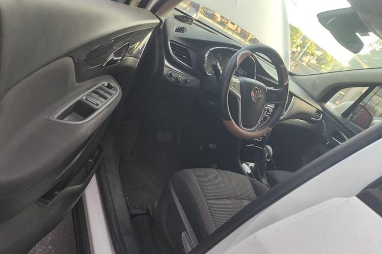 Used Buick Encore 2018 18T Automatic Two-Wheel Drive Urban Leading Model