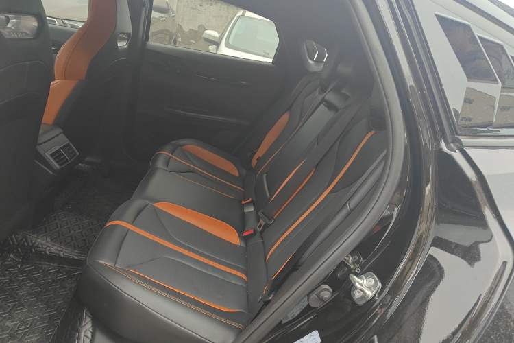 Used Changan UNI-V 2024 1.5T Prestige Sport Edition
