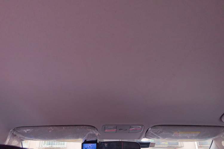 Used Hyundai Verna (new generation) 2016 1.4L Manual Cool Edition GLS Headliner