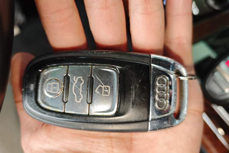 Used Audi A8 2011 A8L 3.0 TFSI quattro Luxury Edition (213kW) Vehicle Key