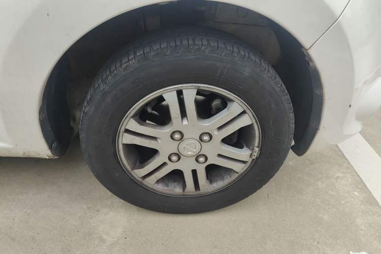 Used JMEV E200L 2018 E200L Standard Model (250 km)
