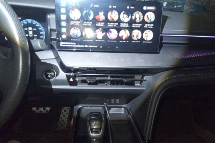 Used Toyota Camry 2024 Dual-Motor 2.0 HXS Sport Plus Edition Audio And AC Panel