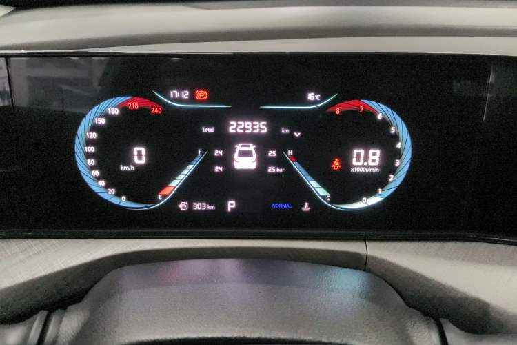 Used CHANGAN Eado 2022 PLUS Blue Whale NE 1.4T GDI DCT Prestige Edition
