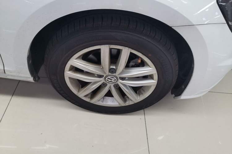 Used Volkswagen Golf 2019 1.6L Automatic Comfort Model China V Standard
