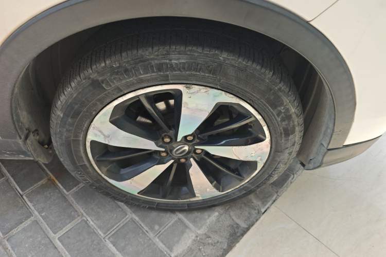 Used GAC Trumpchi GS3 2017 200T Automatic Luxury Edition Right Front Wheel Hub