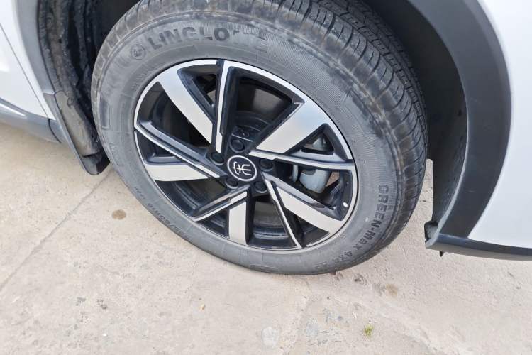 Used BYD Song Pro New Energy 2024 HONOR Edition DM-i 71KM Navigation Model
