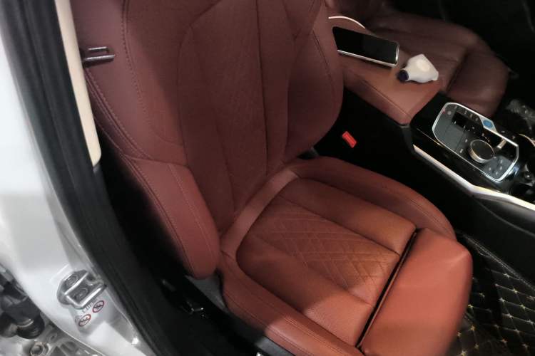 Used BMW i3 2024 eDrive 35 L