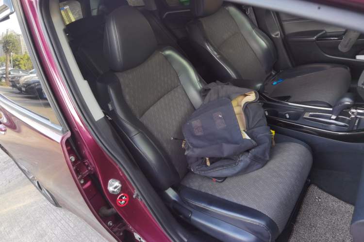 Used Honda Jade 2017 210TURBO CVT Fashion Edition 5-seater