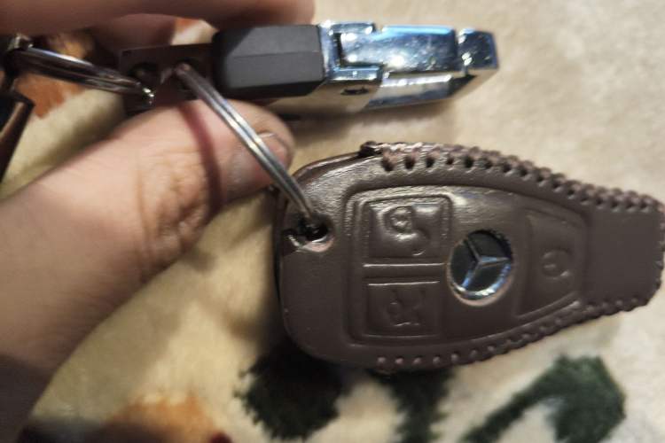 Used Mercedes-Benz GLE Coupe 2017 GLE 400 4MATIC Coupe SUV Vehicle Key