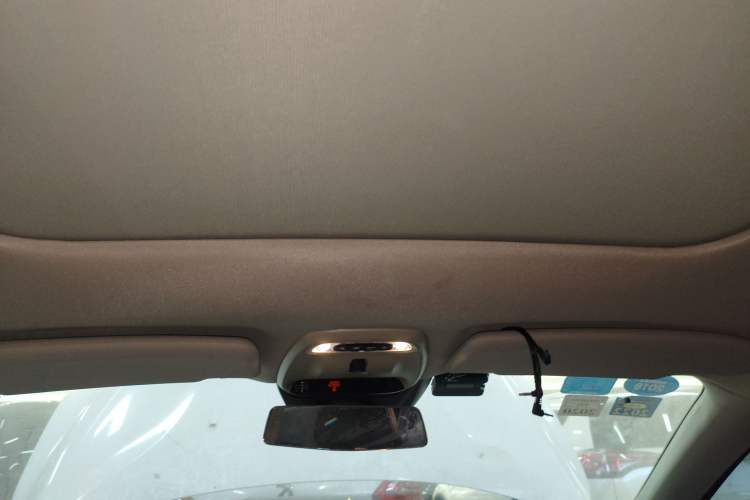 Used Volvo V40 2015 Cross Country T5 AWD Smart Luxury Edition