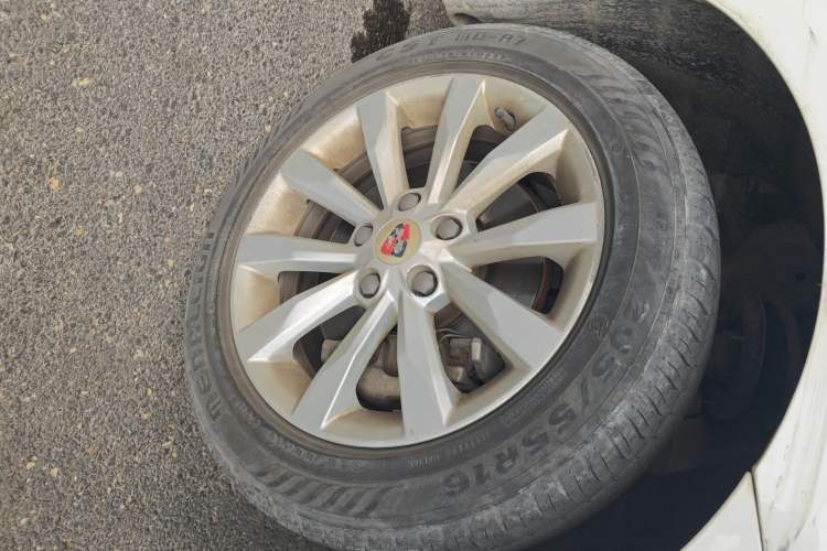 Used Roewe i6 2017 20T Automatic Internet Smart Edition