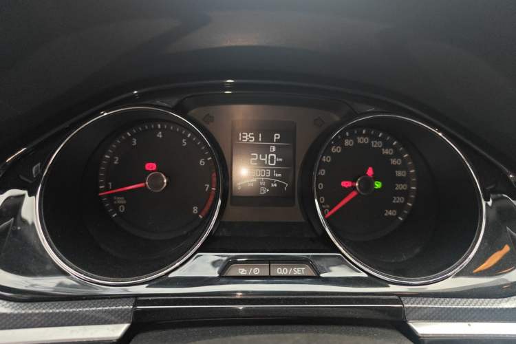 Used Volkswagen C-TREK 2017 230TSI DSG Comfort Version