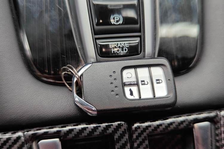 Used Honda UR-V 2017 370TURBO 2WD Prestige Edition China V
