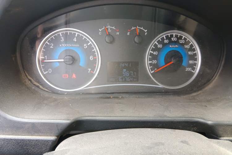 Used Dongfeng Fengon 2013 1.3L Manual Deluxe Edition DK13-08 Odometer Close Up