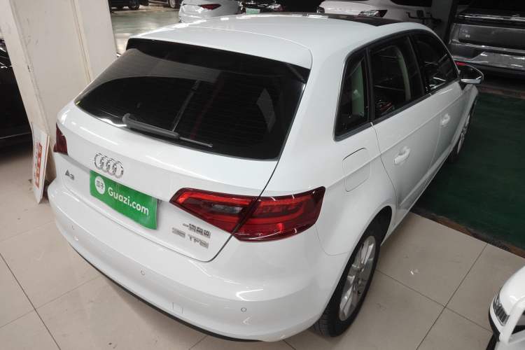 Used Audi A3 2015 Sportback 35 TFSI Millionth Anniversary Intelligent Leading Model
