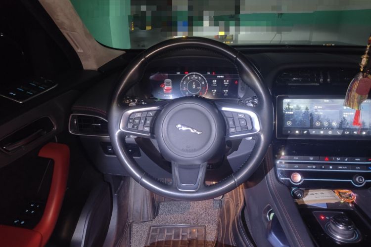 Used Jaguar F-PACE 2020 2.0T Rally Edition Steering Wheel