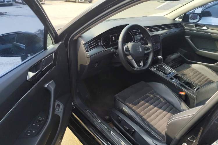 Used Volkswagen Magotan 2020 330TSI DSG Luxury Edition Driver Seat