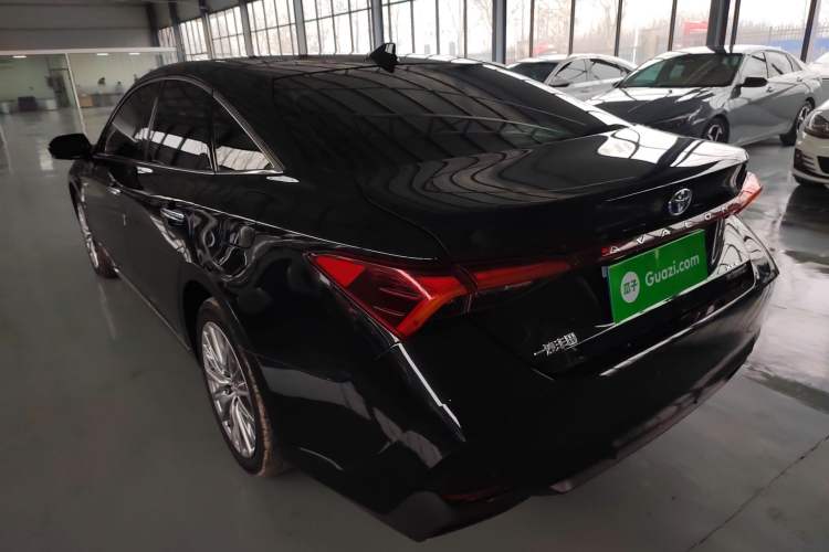 Used Toyota Avalon 2022 Dual-Engine 2.5L XLE Premium Edition
