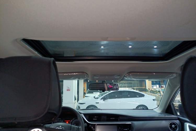 Used Toyota Corolla 2017 Revised Version 1.2T S-CVT GL-i
