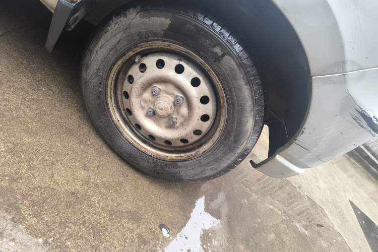 Used Wuling Zhiguang 2010 1.0L New Version Practical Short-Body L2Y