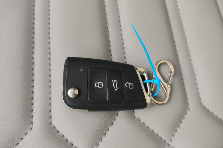 Used Volkswagen Tayron 2023 300TSI Two-Wheel-Drive Luxury Plus Advanced Edition Interior 1