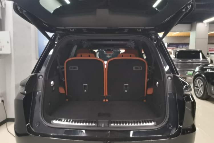 Used Li Auto L9 2024 Ultra Model
