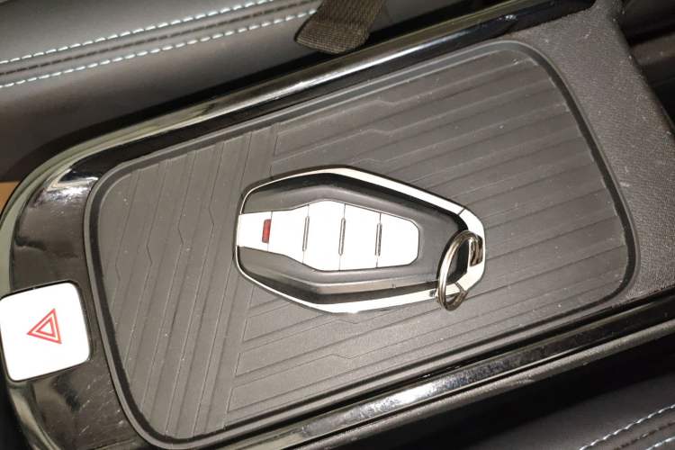 Used Chery New Energy Boundless Pro 2022 301km LingShou Edition Lithium Iron Phosphate Vehicle Key