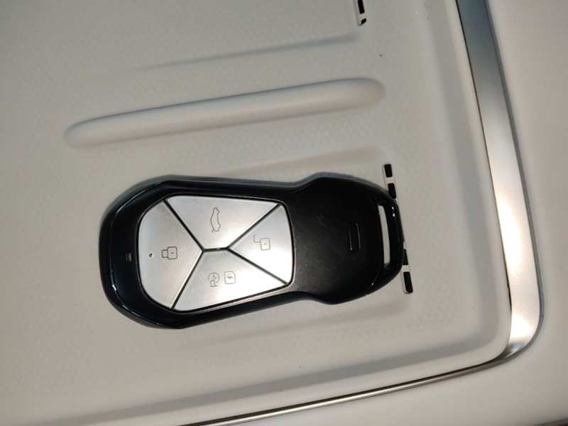 Used XPeng G9 2025 725 with Ultra-Long Range Max — 8