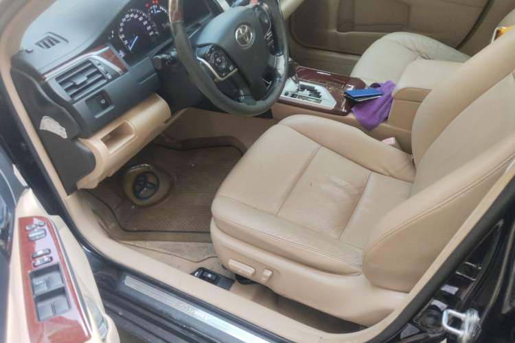 Used Toyota Camry 2012 2.0G Luxury Edition