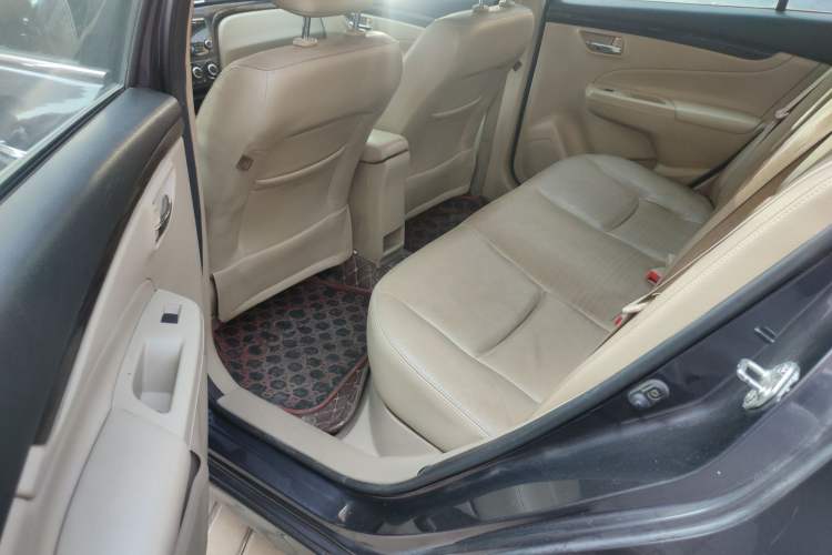 Used Suzuki Alivio 2015 1.6L Automatic Enjoyment Model Left Rear Seat