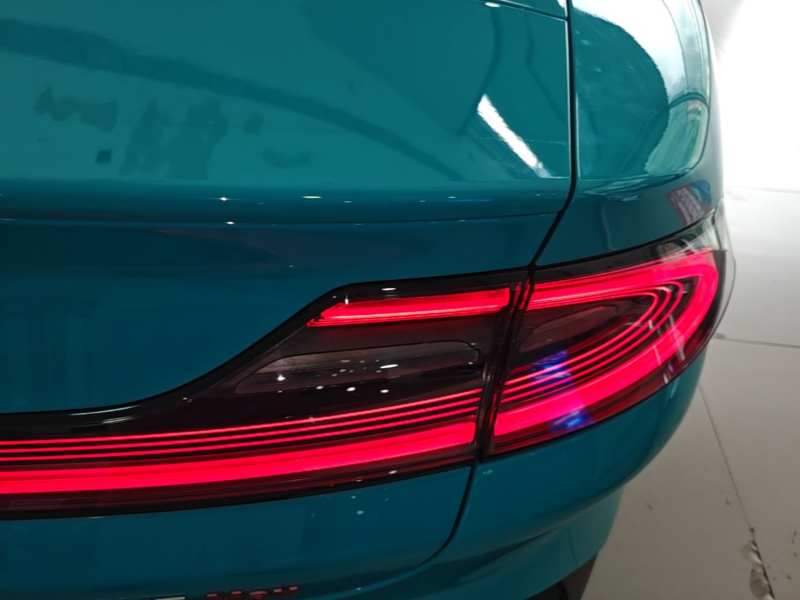 Used Xiaomi Auto SU7 2024 Four-Wheel Drive Ultra-Long Range Advanced Intelligent Driving Max Edition — 7