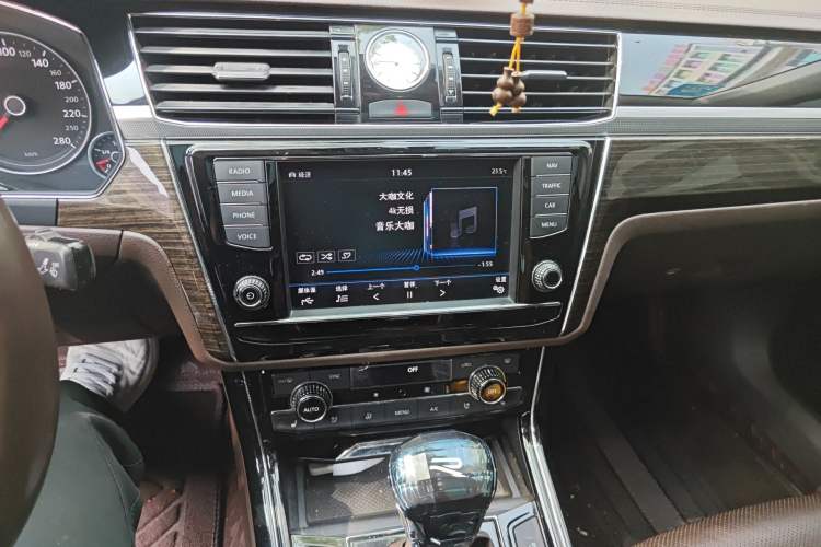 Used Volkswagen Phideon 2016 380TSI Two-Wheel-Drive Supreme Edition