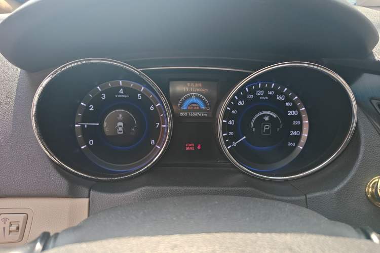 Used Hyundai Sonata 2011 2.0L Automatic Luxury Edition Instrument Cluster