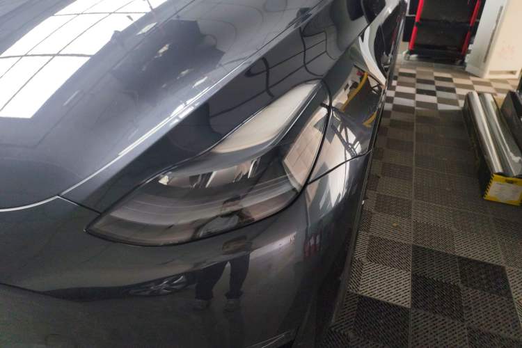 Used Tesla Model Y 2024 Long-Range All-Wheel-Drive Version
