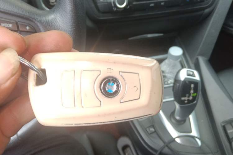 Used BMW 3 Series 2015 316Li Fashion Model Vehicle Key