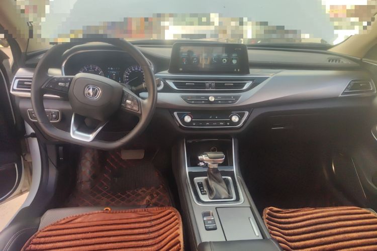 Used CHANGAN Ruicheng CC 2021 Blue Whale Edition 1.5T DCT Elite Model Center Console