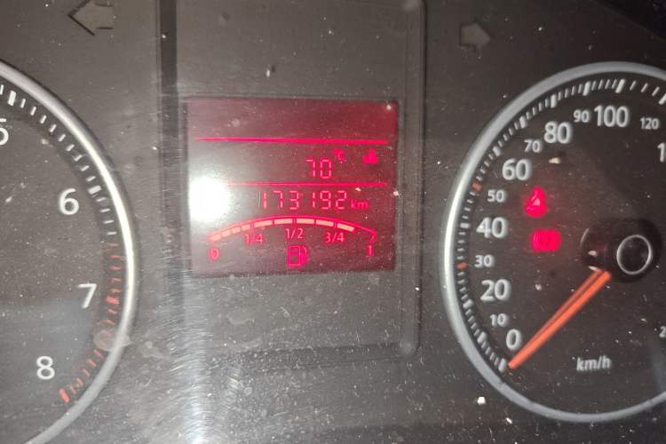 Used Volkswagen Bora 2012 1.6L Manual Fashion Edition
