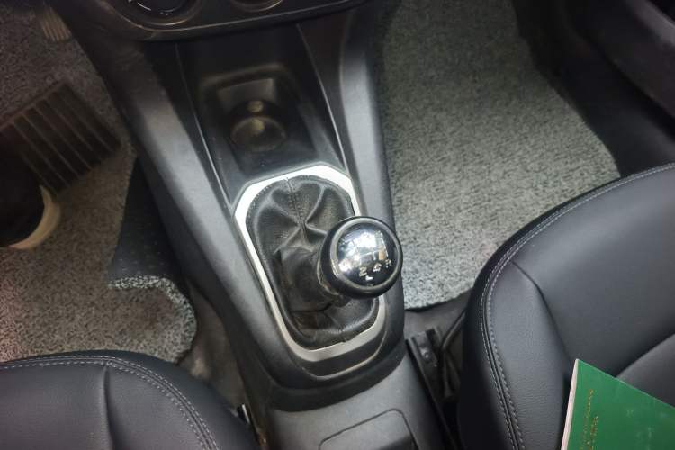 Used Citroen Elysee 2016 1.6L Manual Fashion Edition
