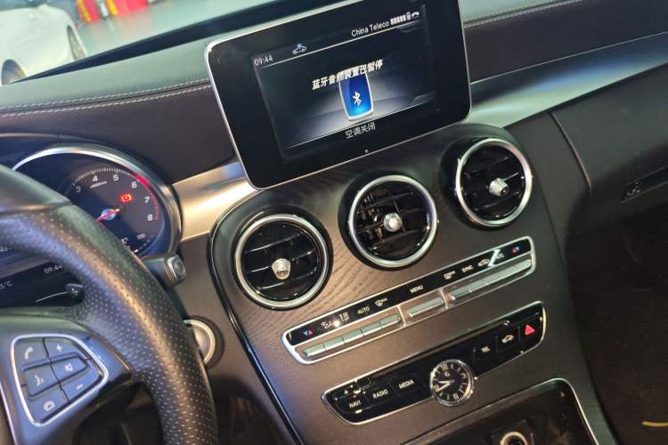 Used Mercedes-Benz C-Class 2018 C 200 L Sport Edition Audio And AC Panel