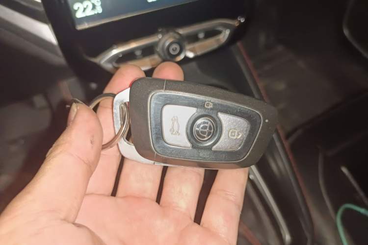 Used Brilliance V3 2017 1.5L Automatic Smart Version
