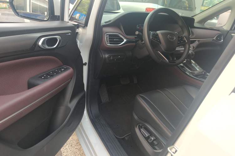 Used GAC Trumpchi M6 2023 PRO 270T DCT Luxury Edition Driver Seat