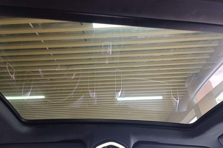 Used Porsche Cayenne 2014 Cayenne Platinum Edition 3.0T Headliner