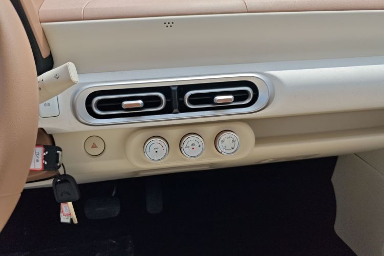 Used Wuling Hongguang MINIEV 2024 3rd Generation 215km Youth Edition